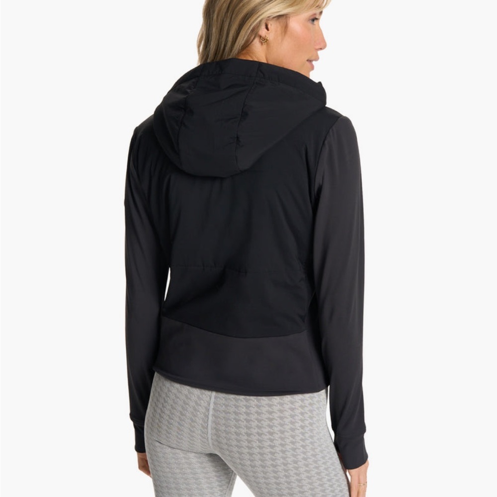 Chilled out zip Vuori NWT